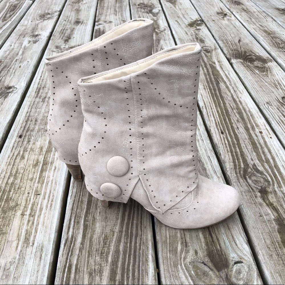 Not Rated Boots